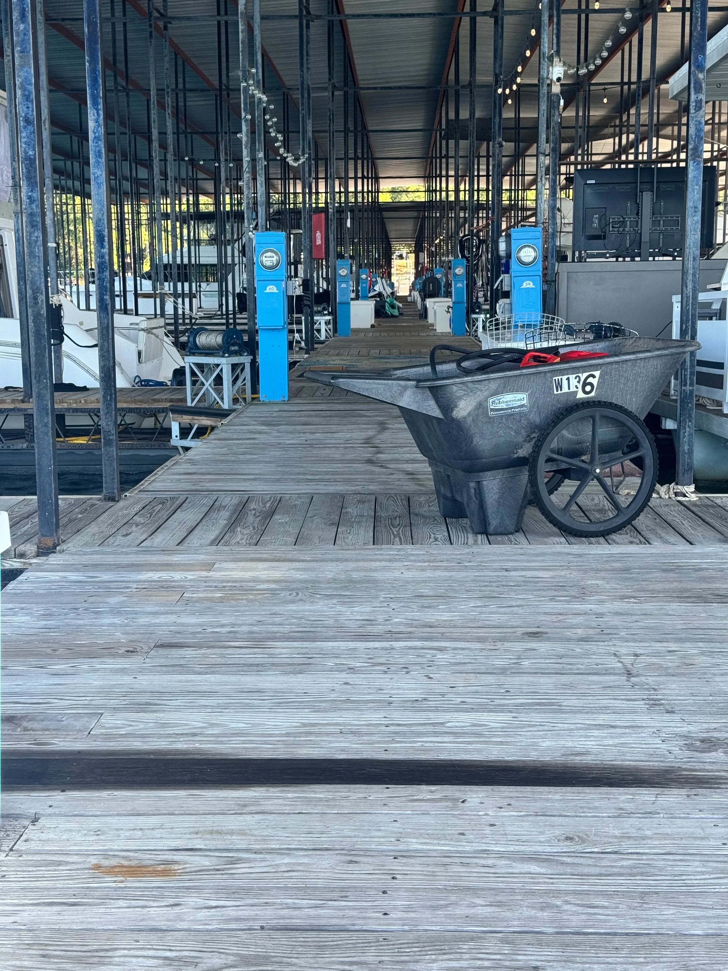 Dock Life: Why Time Slows Down at the Lake