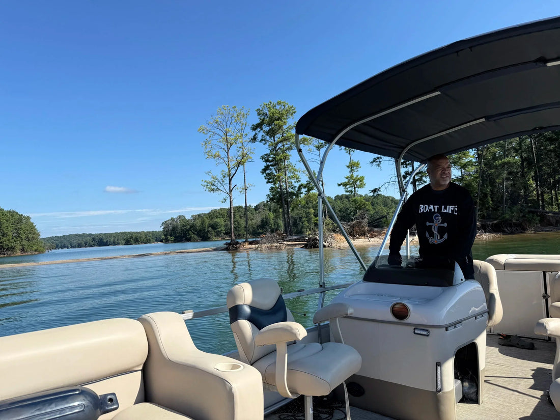 These Top 10 Items Should Always be on Your Pontoon Boat