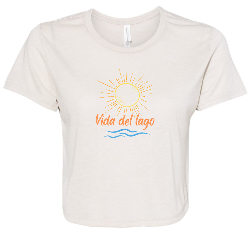 Vida del Lago Women's Cropped T-Shirt | Spanish Lake Life Graphic Tee